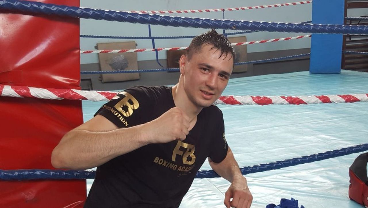 E timpul sa avem un nou campion mondial la box! Romanul care s-a antrenat cu Bute, Tyson Fury si Ricky Hatton vrea sa ajunga stapanul lumii in ring_2