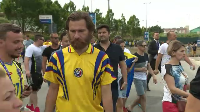 ROMANIA U21 - ANGLIA U21 | Alexandru Tudor s-a dus dupa nationala Romaniei la Euro!!! Cum si-a facut aparitia in fata stadionului