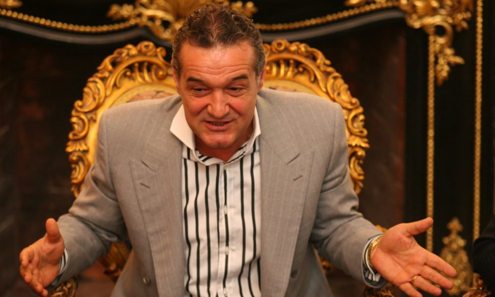 Este INESTIMABIL! I-am spus lui MM ca o sa intre Coman si da 2 goluri! Becali, in culmea fericirii dupa dubla lui Florinel cu Anglia