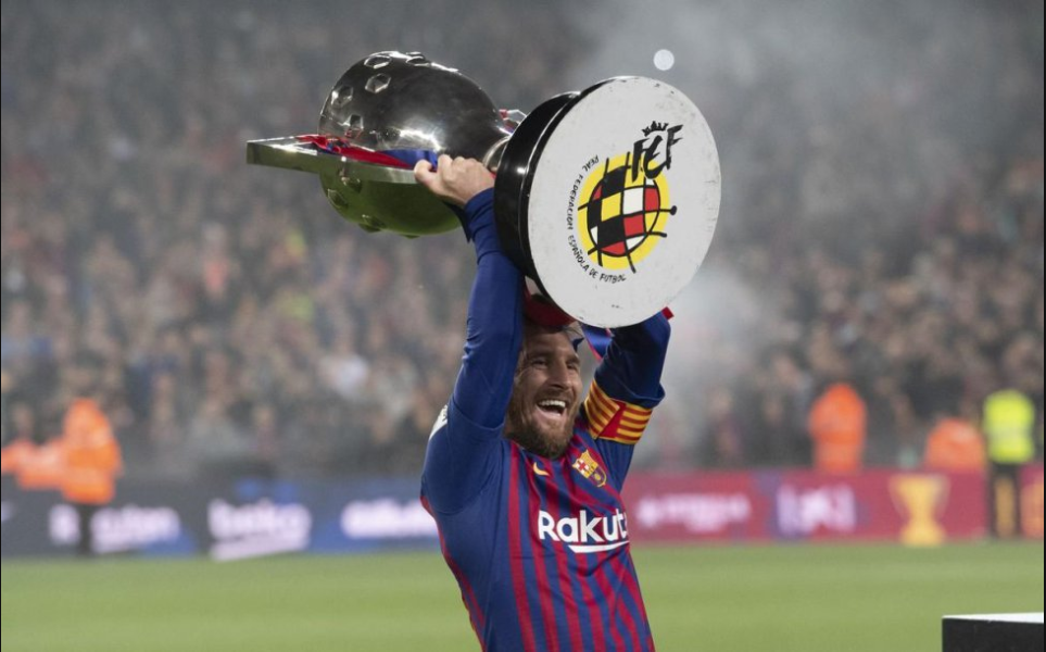 Leo Messi, 32 de ani! 32 de imagini MEMORABILE din cariera omului care a spart toate recordurile in fotbal. FOTO_44