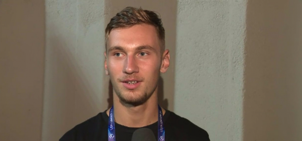 ROMANIA U21 - FRANTA U21 0-0 | Generatia noastra s-a saturat de povestile Generatiei de Aur, scoate ea oamenii in strada! Accidentat, Denis Dragus si-a sustinut colegii din tribune