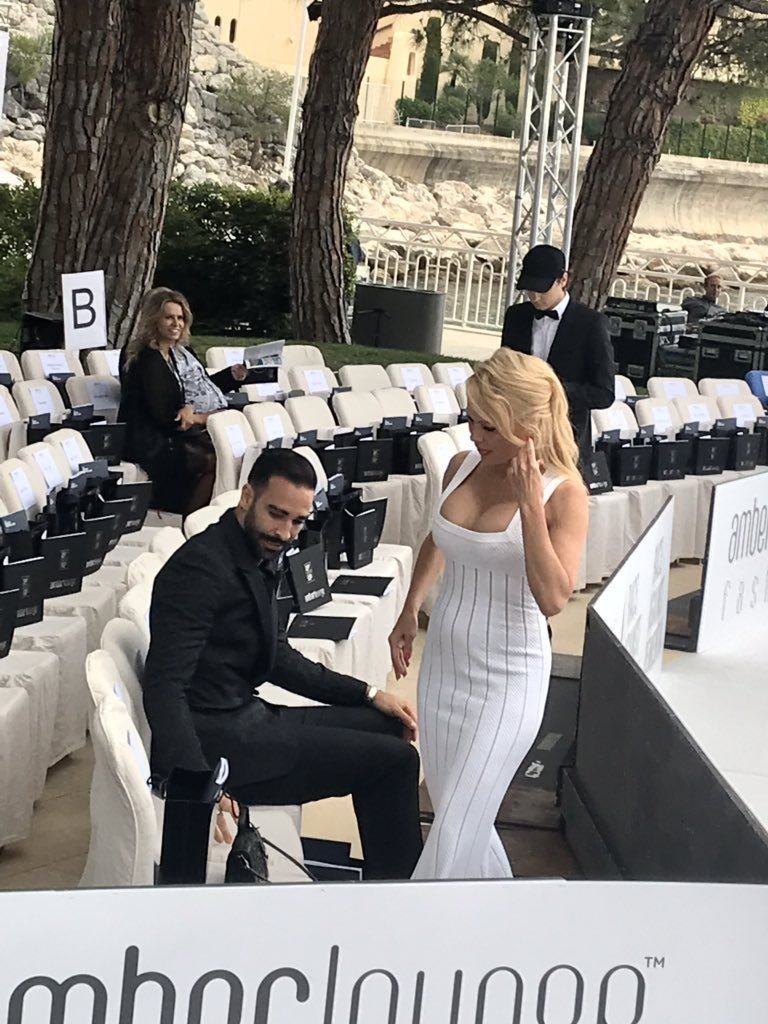 BATUTA SI INSELATA?! Scandal MONSTRU: Pamela Anderson s-a despartit de Rami: 