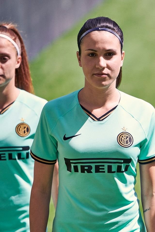 Galerie FOTO | O echipa de Champions League si-a prezentat astazi noul echipament_5