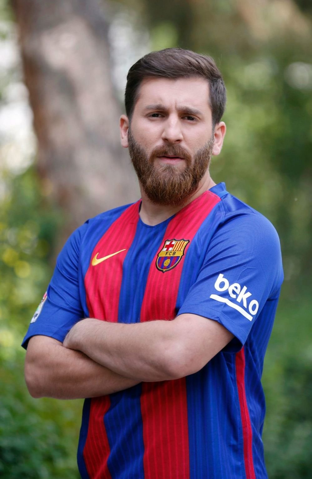 INCREDIBIL! Barbatul care seamana leit cu Messi, ARESTAT pentru ca a pacalit 23 de femei sa faca sex cu el! FOTO_4