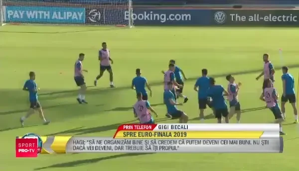 Mi-au cerut 3 mil &euro; pe el! L-am sunat pe Radoi sa vad daca il cumpar, dar nu imi raspunde! Becali negociaza pentru un jucator din nationala U21