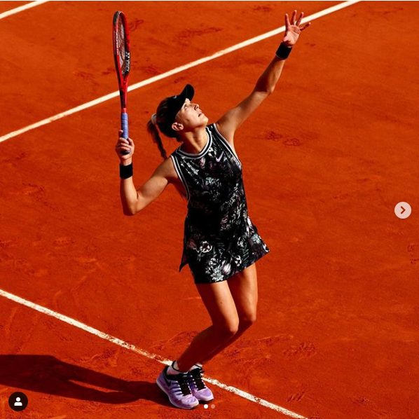 Eugenie Bouchard socheaza din nou: 
