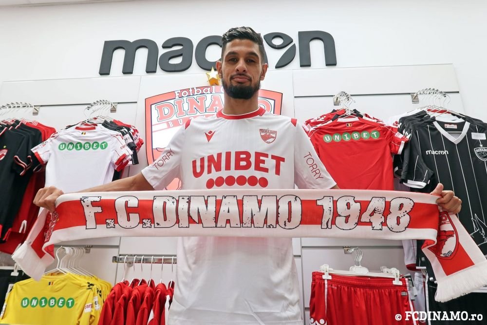 OFICIAL: Al 7-lea transfer facut de Dinamo! Cainii au adus un fotbalist din nationala statului Mauritius, care a mai jucat in Anglia si Franta