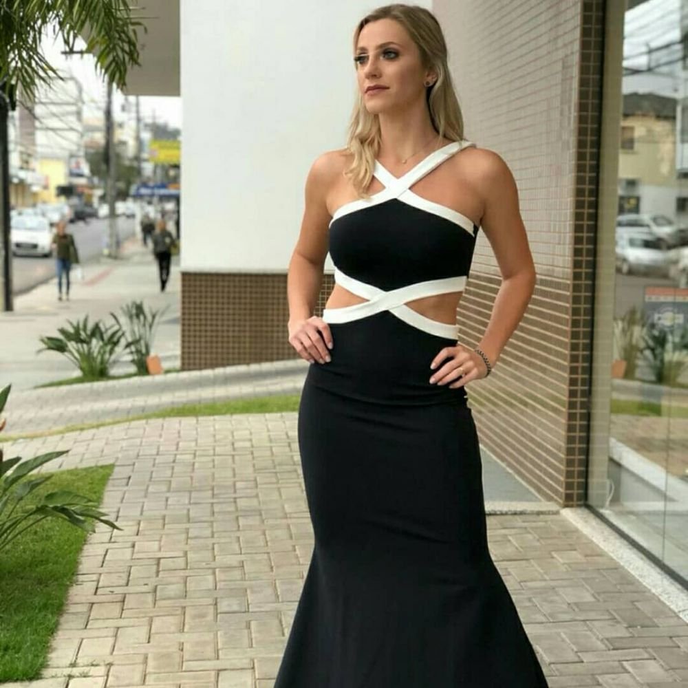A facut o gluma pe teren, iar viata ei s-a transformat in COSMAR! Ce a patit sexy arbitra din Brazilia: 