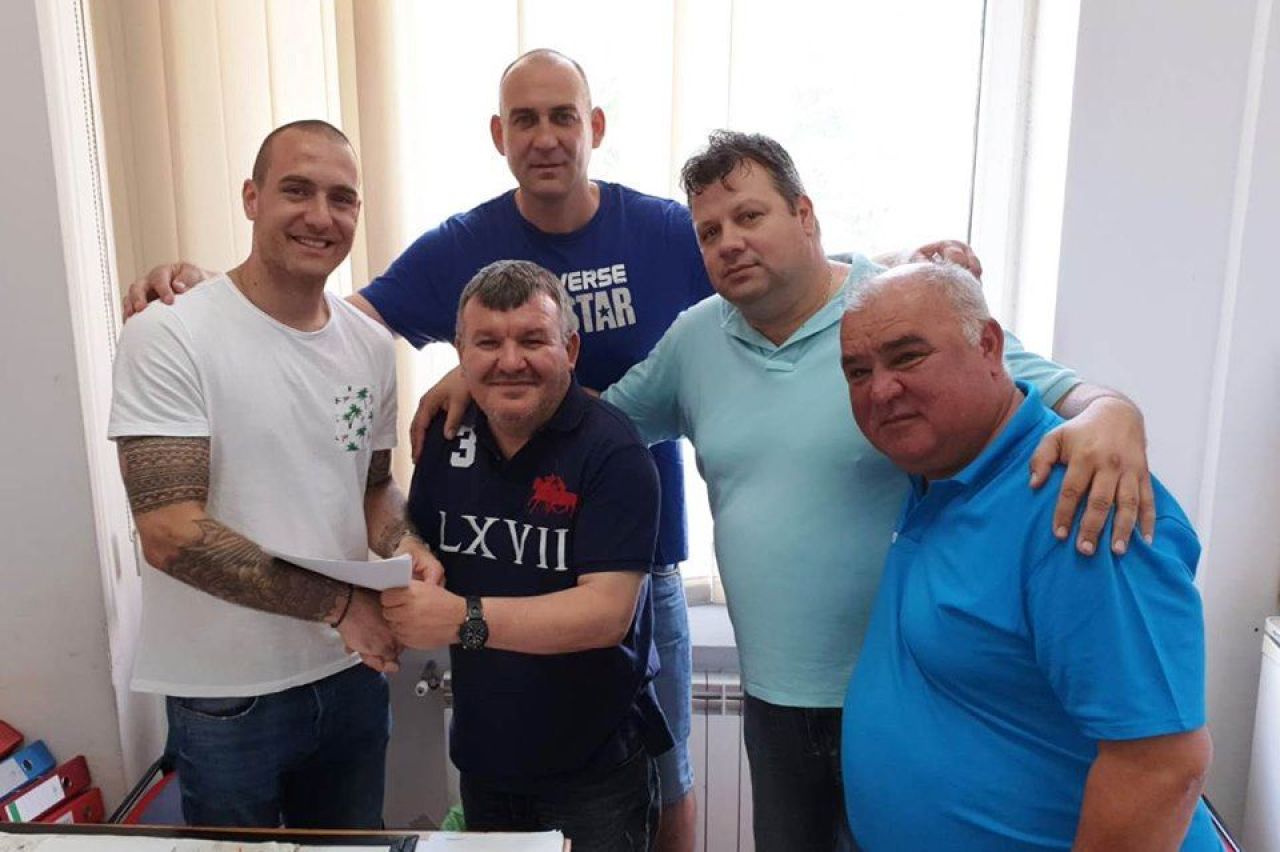 Dinamo face show pe piata transferurilor! A luat un roman de nationala si o vedeta de la rivala Steaua_5