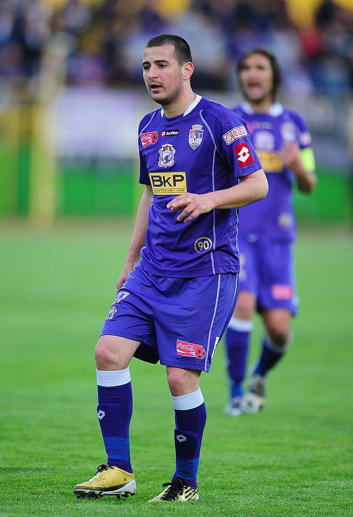 OFICIAL: Ianis Zicu se va lupta cu Pancu si Stoican pentru promovarea in Liga 1! Marica l-a pus antrenor la Farul!