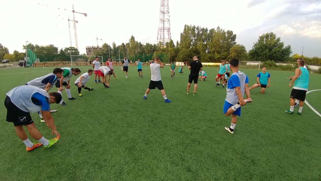 REPORTAJ SPORT.RO / Intr-o vara, intr-o seara, niste baieti se adunara. Cum arata fotbalul adevarat din Romania_10