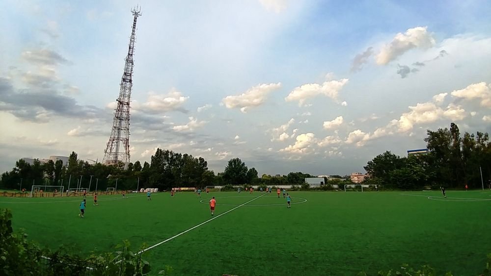 REPORTAJ SPORT.RO / Intr-o vara, intr-o seara, niste baieti se adunara. Cum arata fotbalul adevarat din Romania_13