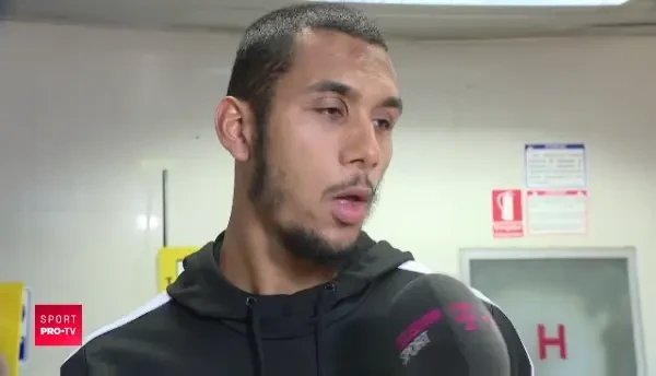 E gata sa REFUZE FCSB: Ii las pe agenti, am incredere in ei! Laidouni ramane la salariu de 5000 de euro pe luna: Nu vorbesc eu cu Becali