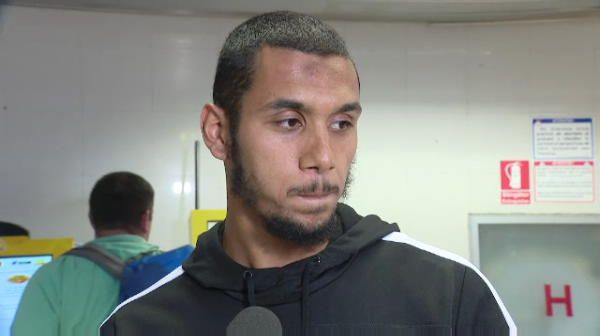 E gata sa REFUZE FCSB: Ii las pe agenti, am incredere in ei! Laidouni ramane la salariu de 5000 de euro pe luna: Nu vorbesc eu cu Becali