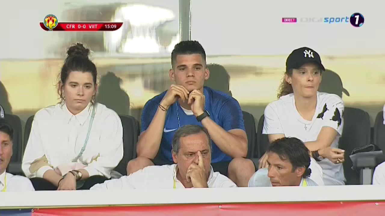 IANIS, ULTIMA aparitie in tricoul Viitorului?! Surpriza totala: cum si-a facut aparitia la Supercupa_11