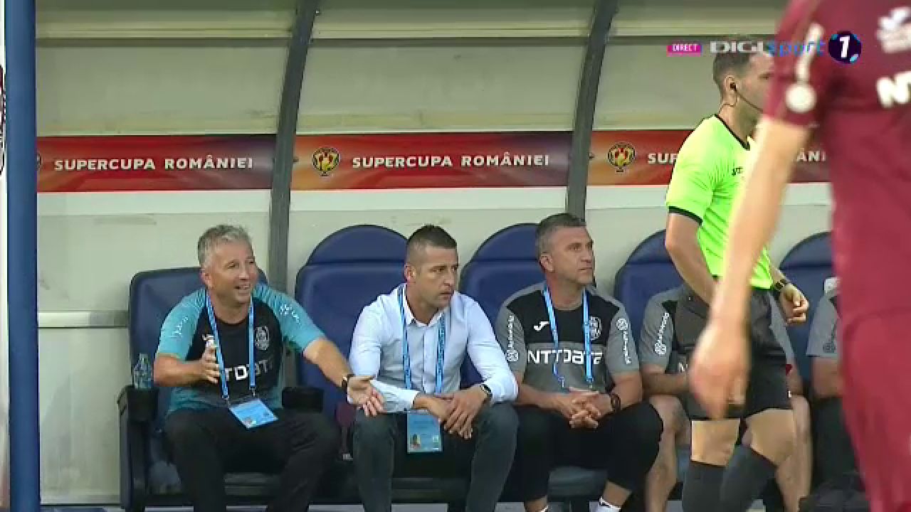 Petrescu, PAZIT pe banca si tot degeaba! :)) Panin era sa-i dea peste mana! Imagini FABULOASE in finalul reprizei! Super Dan si-a iesit din minti. Ce a facut_4