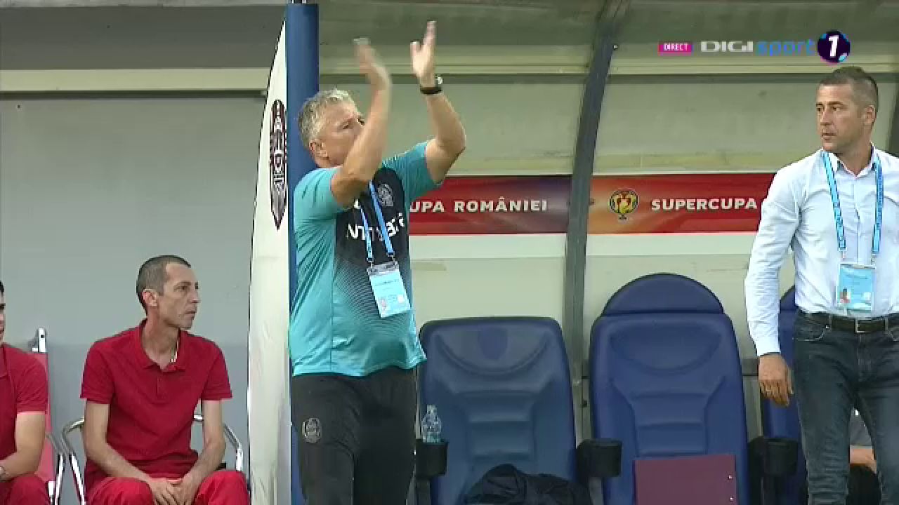 Petrescu, PAZIT pe banca si tot degeaba! :)) Panin era sa-i dea peste mana! Imagini FABULOASE in finalul reprizei! Super Dan si-a iesit din minti. Ce a facut_8
