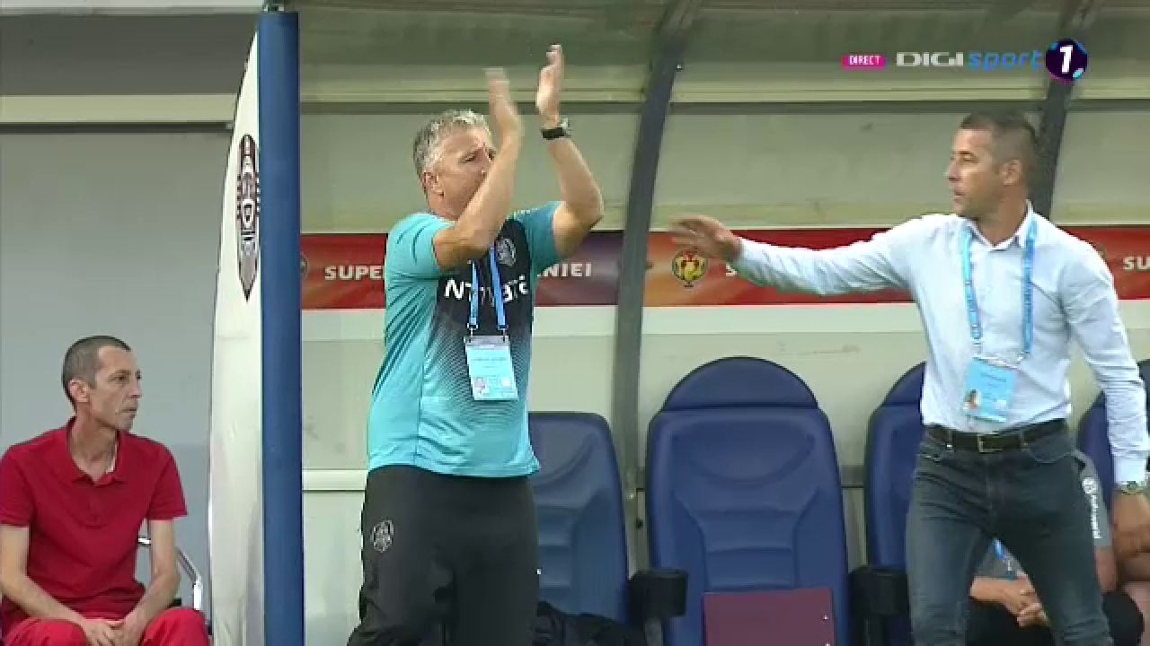 Petrescu, PAZIT pe banca si tot degeaba! :)) Panin era sa-i dea peste mana! Imagini FABULOASE in finalul reprizei! Super Dan si-a iesit din minti. Ce a facut_13