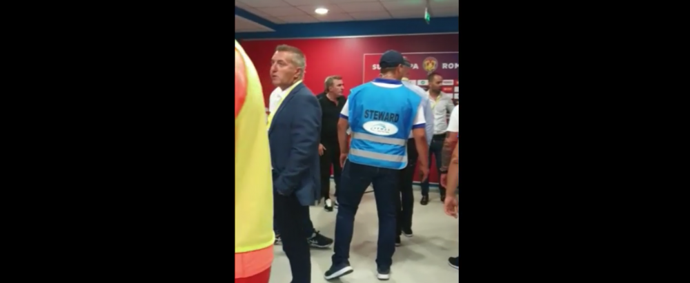 Baaa, conducatorule, ce faci, ba?! Nu va e rusine?! Momente IREALE pe tunel! Hagi si-a iesit din minti! VIDEO: ce s-a intamplat