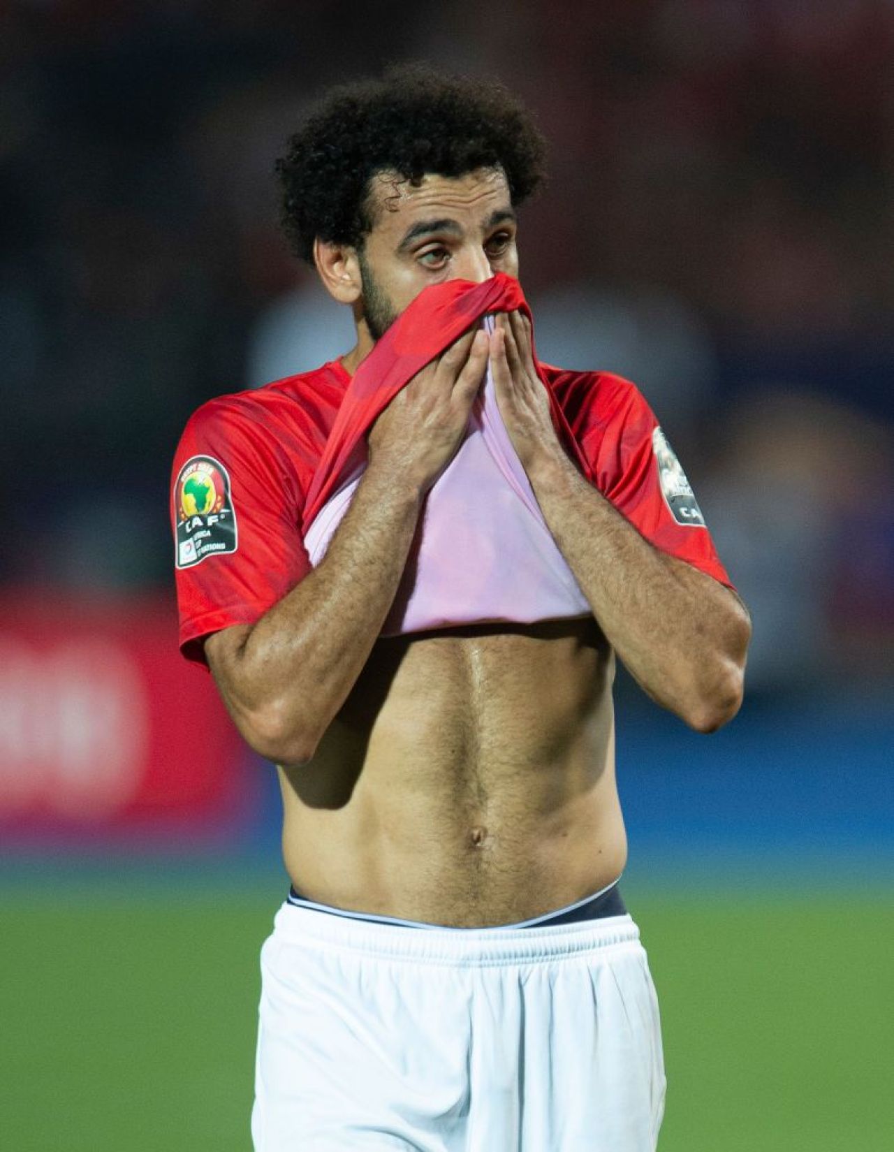 Salah, in lacrimi dupa ce Egipt a parasit Cupa Africii! Imaginile care au facut incojurul lumii_1