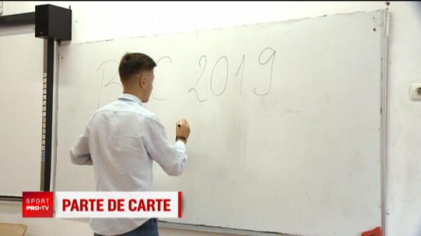 Fotbalistul de zece la BAC vrea sa ia nota maxima si la fotbal! Barcelona e visul cel mare al pustiului premiant de la U Cluj