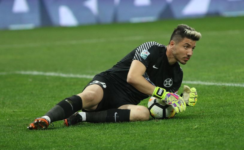 FCSB - MILSAMI ORHEI LIVE LA PROTV | Face Ce Spune Becali?! Patronul l-a cerut pe Vlad in poarta, Andone nu s-a hotarat inca cine va apara cu Milsami! Ce spune antrenorul