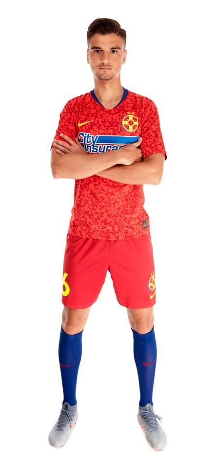 FCSB isi modifica echipamentul dupa primul meci! MM Stoica: