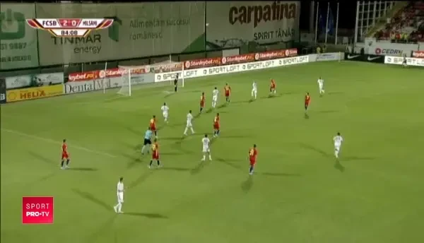 Ocazie IREALA ratata de Hora! A driblat portarul la 30 de metri de poarta, insa n-a marcat! VIDEO