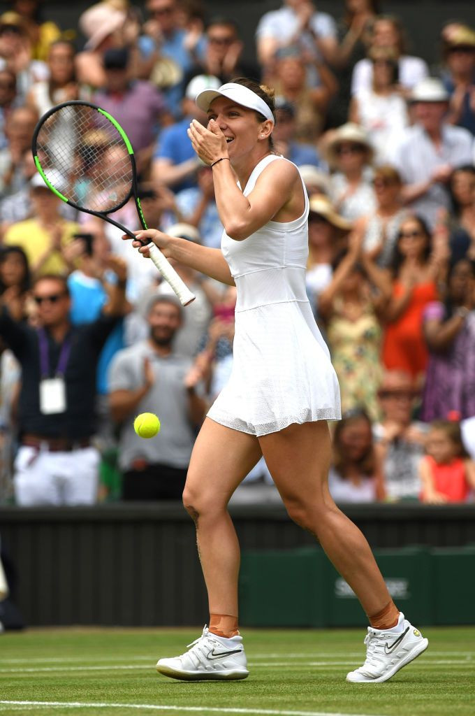 HALEP - WILLIAMS 6-2, 6-2 | Prima reactie a Simonei Halep dupa ce a devenit REGINA IN ANGLIA! 