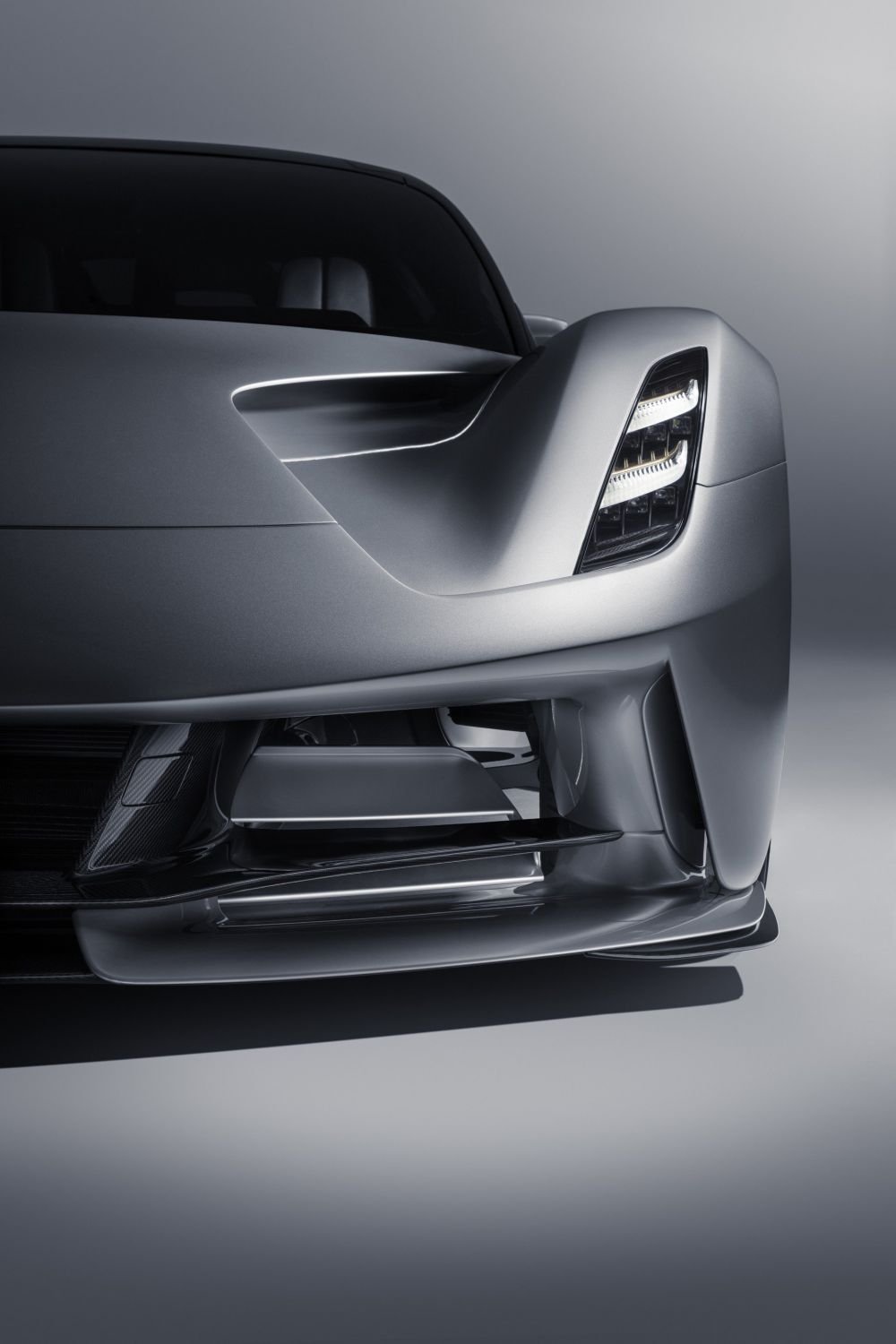 Lotus a lansat cea mai PUTERNICA masina din lume! Cum arata Evija, bolidul ELECTRIC de 2 milioane euro. FOTO_5