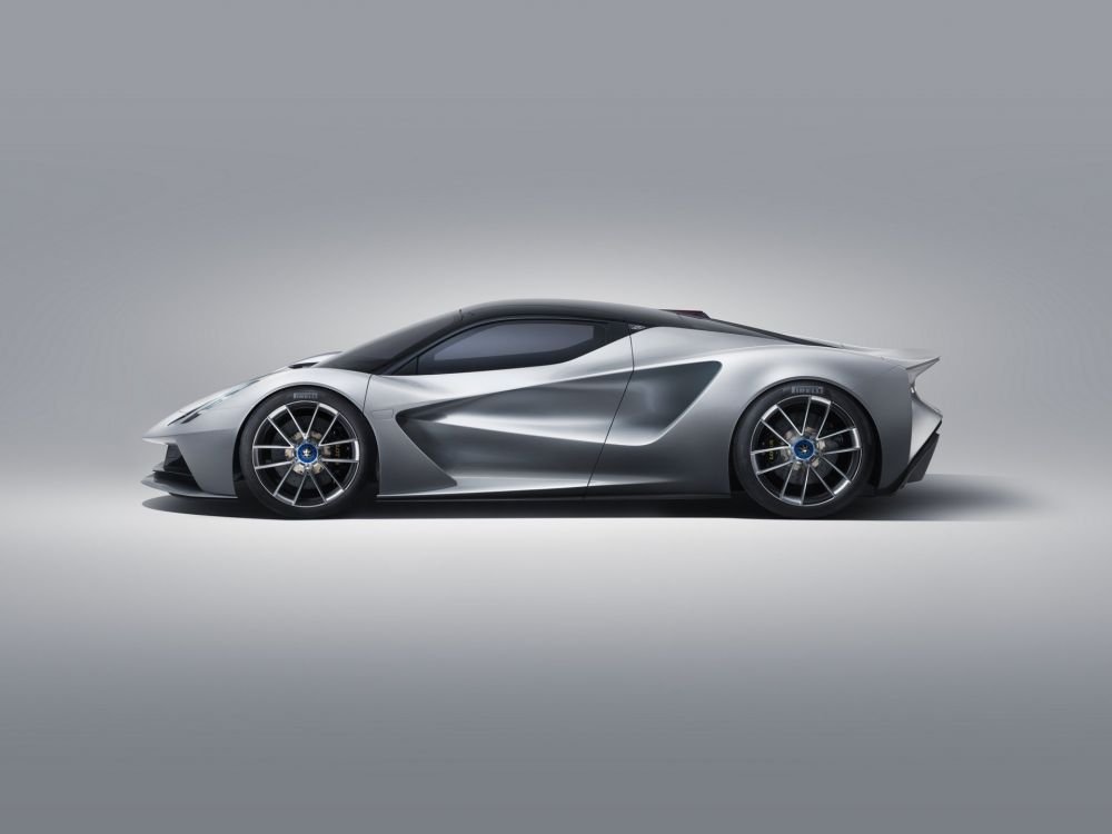 Lotus a lansat cea mai PUTERNICA masina din lume! Cum arata Evija, bolidul ELECTRIC de 2 milioane euro. FOTO_19