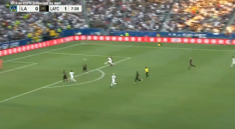 THIS IS ZLATAN! Ibrahimovic e un MONSTRU! A dat 3 super goluri in derby-ul din Los Angeles! VIDEO: cum a marcat