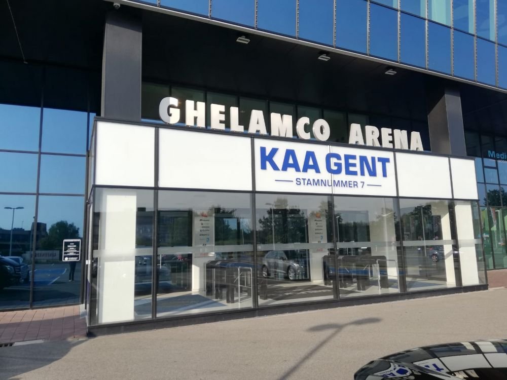 Viitorul a ajuns in INFERN in Belgia! Record de temperatura la Gent | Gica Hagi: Singura problema ca jucam cu Gent e ca n-am gasit loc la hotel :) Ce le-a spus belgienilor despre Ianis