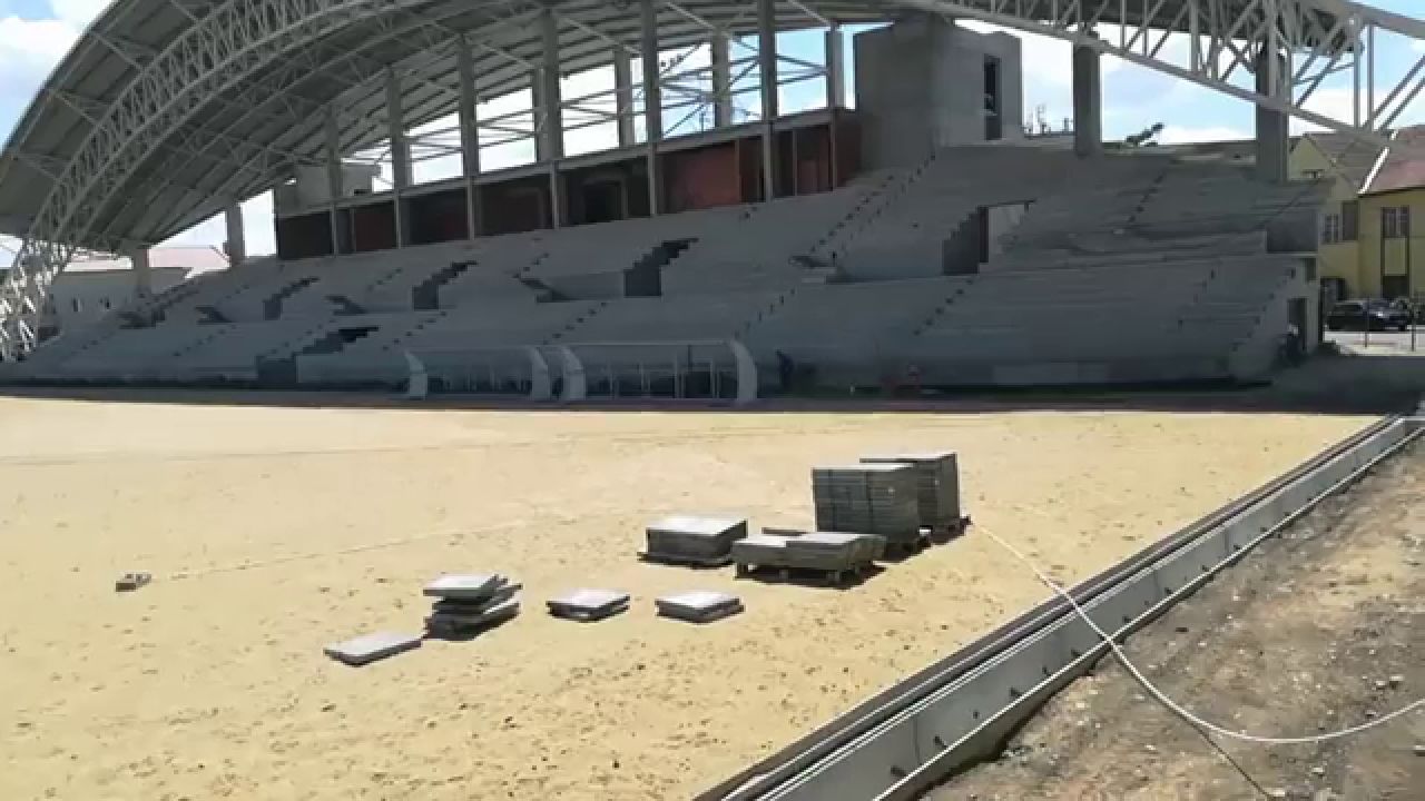 Se monteaza scaunele pe cel mai nou stadion din Romania! Arena va fi gata in aceasta toamna. FOTO_15