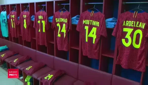 Noile achizitii de la FCSB si-au surprins imediat colegii din vestiar! Vina, Salomao si Moutinho au un lucru in comun! VIDEO