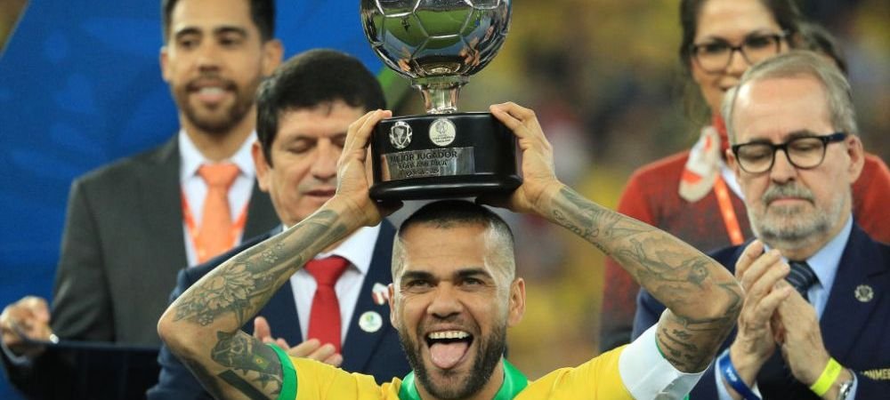 Hei, Dani! Ti-am vazut CV-ul, nu e rau! OFERTA AMUZANTA primita de Dani Alves: cum a incercat un club din San Marino sa-l convinga