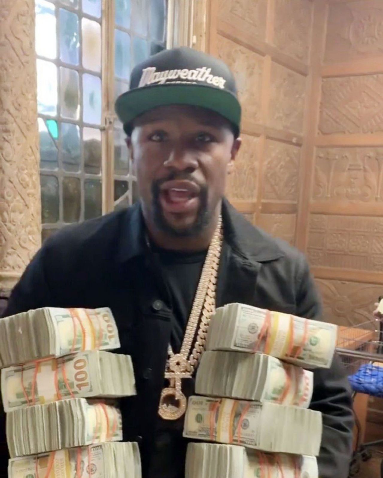 Floyd Mayweather da o noua lovitura! Chinezii ii dau un MUNTE de bani ca sa-i antreneze pentru Jocurile Olimpice din 2020! _3