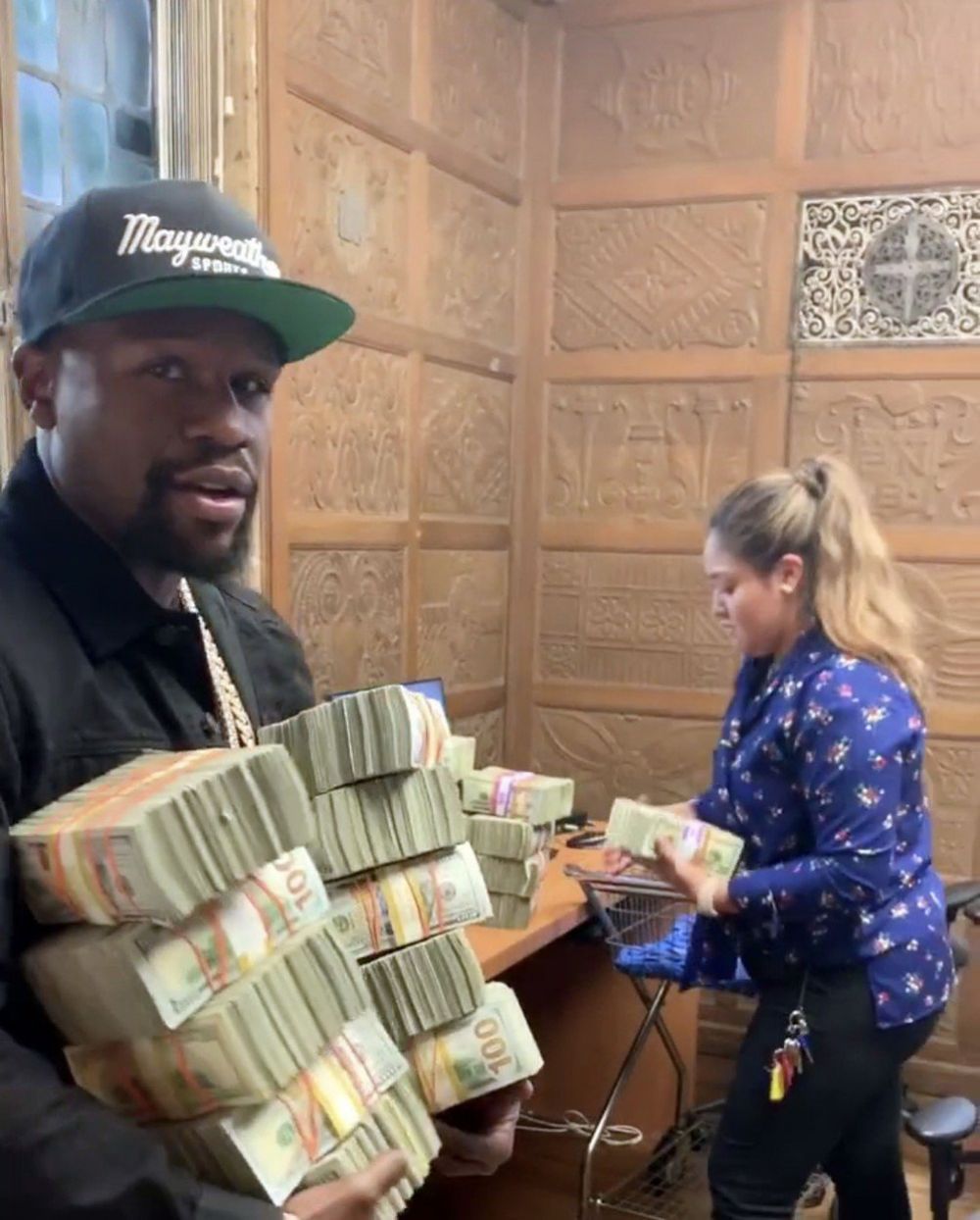 Floyd Mayweather da o noua lovitura! Chinezii ii dau un MUNTE de bani ca sa-i antreneze pentru Jocurile Olimpice din 2020! _4