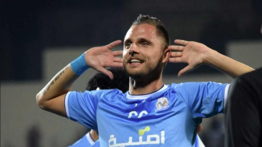 E puternic, inalt, da bine cu capul, e potrivit pentru FCSB! Cine este atacantul transferat astazi de Gigi Becali