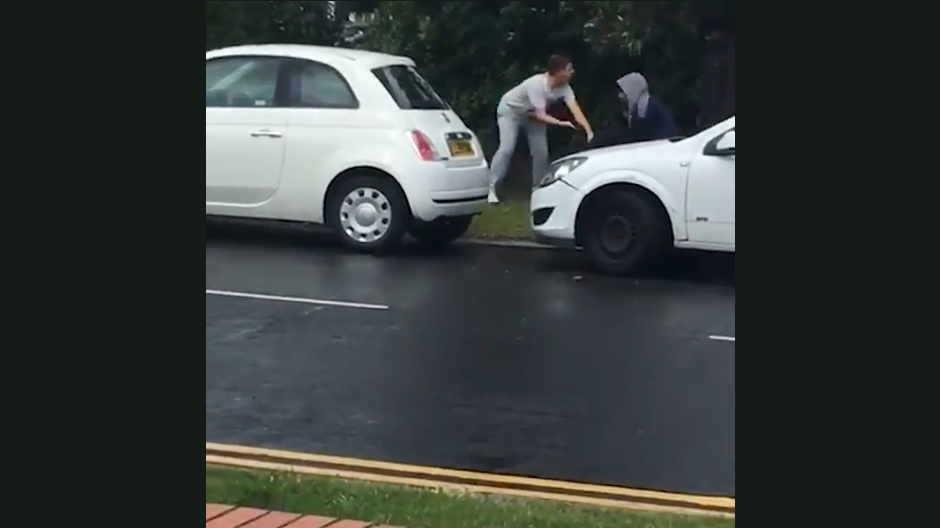 O noua scena SOC in Londra! Dupa Ozil, hotii au atacat un fost luptator de MMA! Cum a reactionat luptatorul. FOTO_5