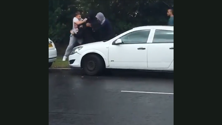 O noua scena SOC in Londra! Dupa Ozil, hotii au atacat un fost luptator de MMA! Cum a reactionat luptatorul. FOTO_6