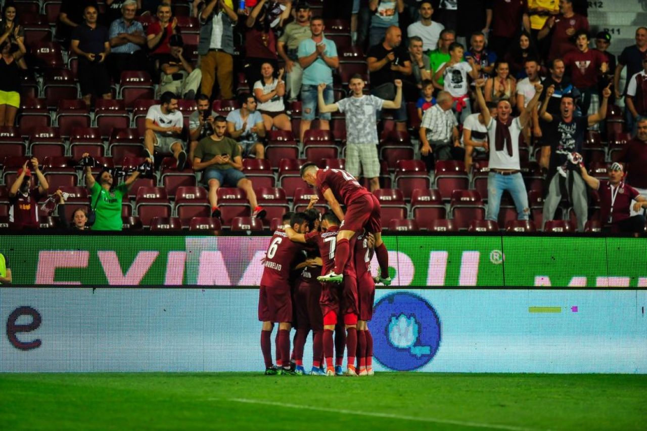 CHINDIA 1-4 CFR CLUJ | Sa vina Celtic la baieti! CFR e pe din nou pe primul loc, desi a jucat cu echipa a doua! Supergoluri Paun si Deac_1