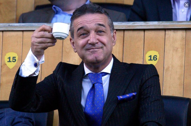 Ce salariu va avea Conceicao la FCSB si pe cat semneaza! Si-a schimbat biletul de avion si marti are discutia finala cu Becali