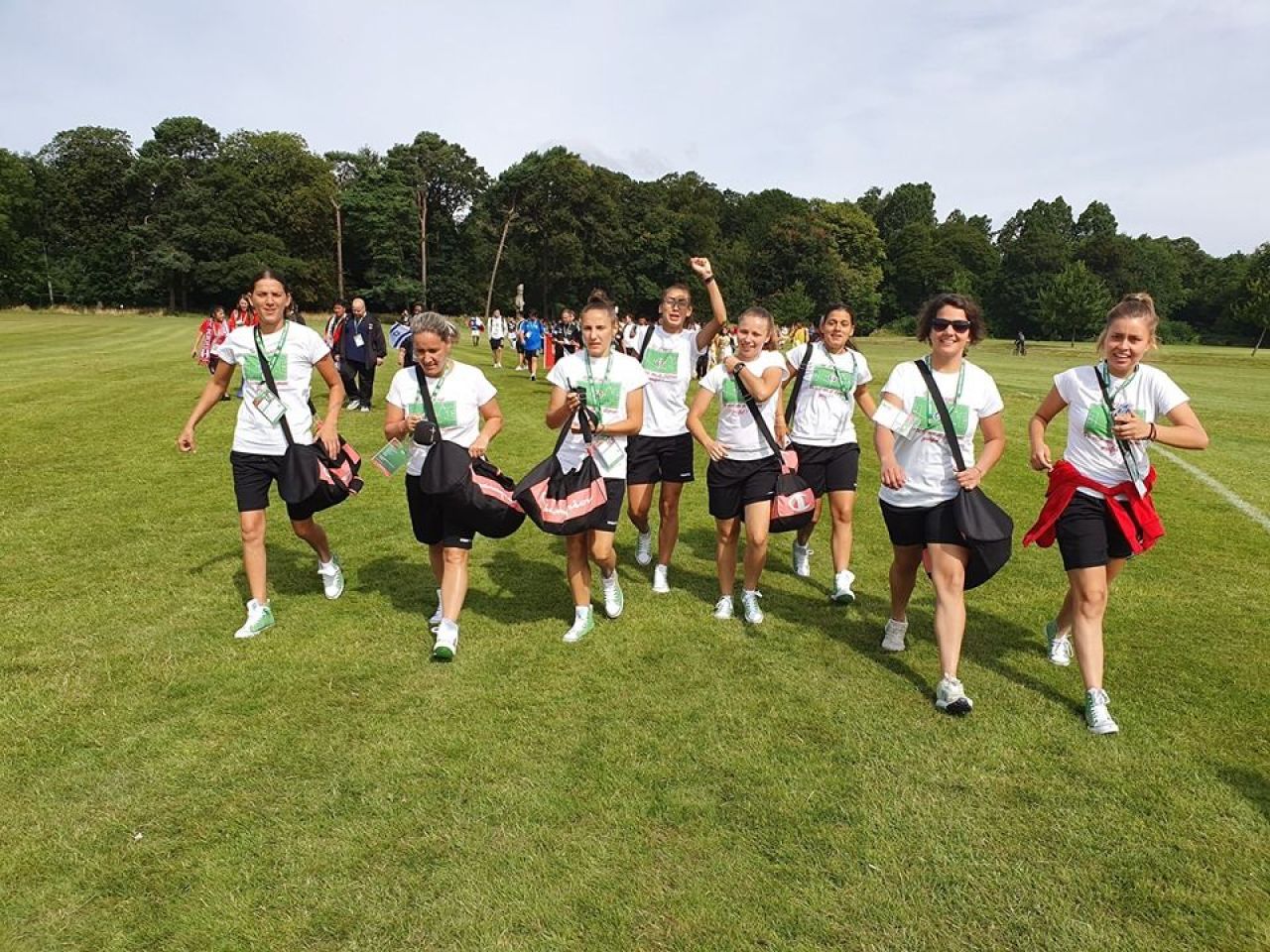 Echipa feminina a Romaniei a cucerit medaliile de bronz la Homeless World Cup | FOTO & VIDEO_2