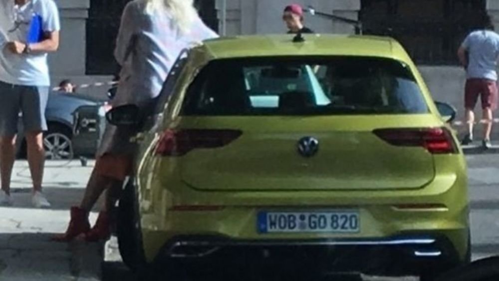 Primele imagini cu noul Volkswagen Golf 8 au ajuns pe net. Surprizele pregatite de nemti. FOTO_2