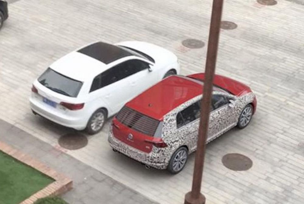 Primele imagini cu noul Volkswagen Golf 8 au ajuns pe net. Surprizele pregatite de nemti. FOTO_31