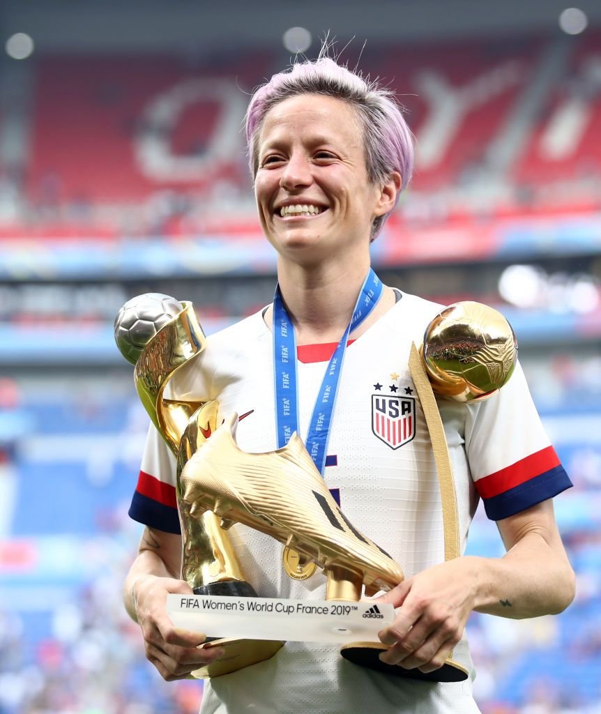 Cati bani castiga o campioana mondiala la fotbal! Salariul lui Megan Rapinoe, capitanul si vedeta SUA, dezvaluit: e mai mic decat al jucatorilor de la Viitorul ori Dinamo