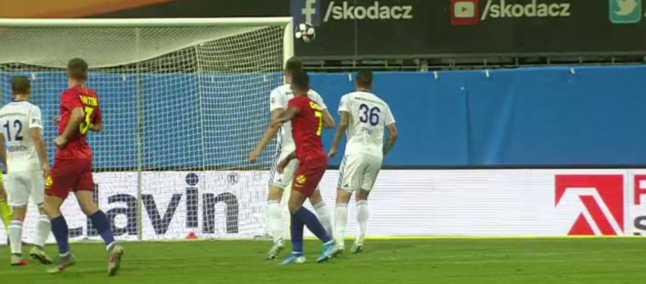 MLADA BOLESLAV 0-1 FCSB | GOL FABULOOOOS PANTIRU!!!! FCSB se califica in play-off-ul Europa League! AICI LIVE TOATE fazele meciului_11