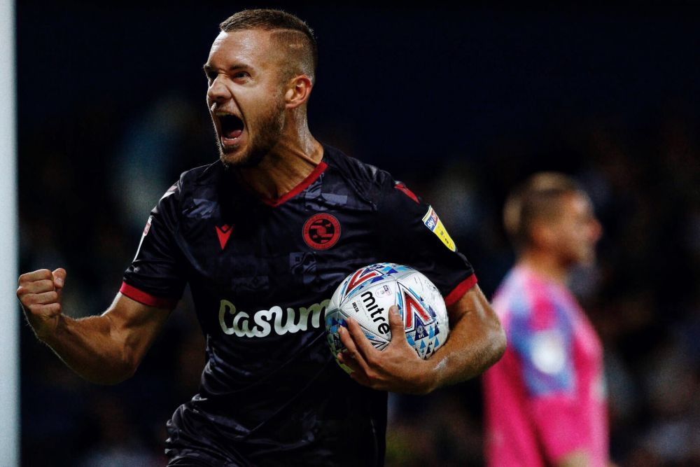 Puscas i-a cucerit definitiv pe fanii lui Reading! Ce a facut atacantul roman imediat dupa un gol: VIDEO