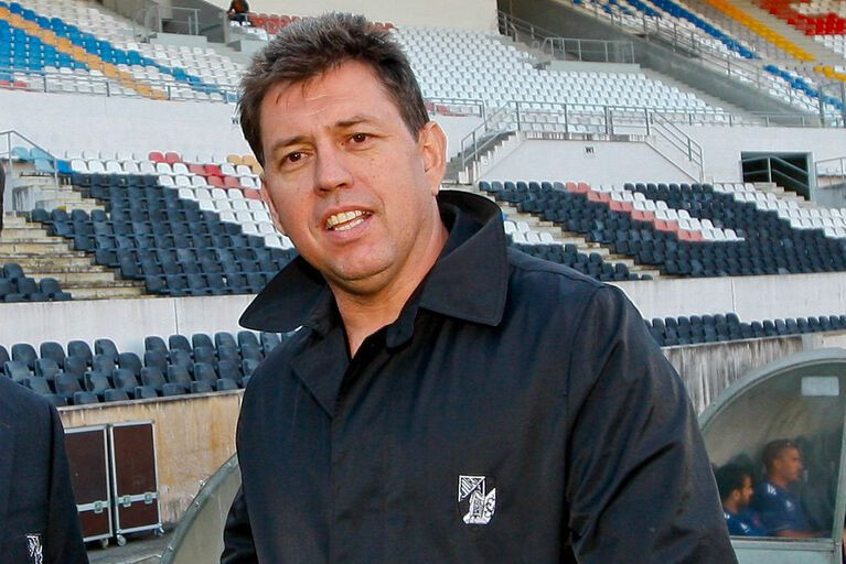 Rivalul lui Becali: traieste in Africa de Sud, este implicat in scadaluri de coruptie, detine mai multe cluburi de fotbal! Cine e patronul lui Guimaraes